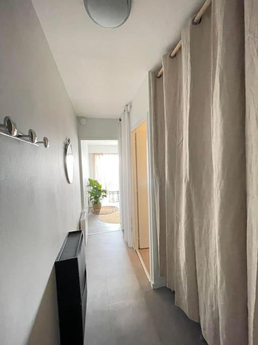 La Rose Des Vents - Studio A 20 Metres Du Remblai เลส์ซาบล์-โดล็อนน์ ภายนอก รูปภาพ